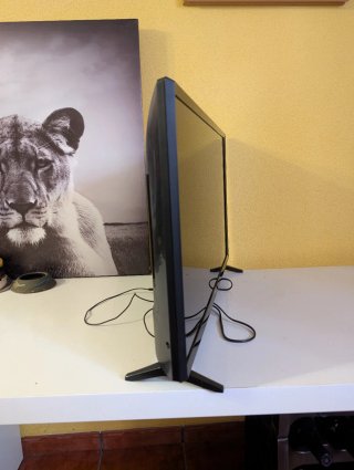 TV LG 32" LED (Modelo 32LJ510U) - ¡Impecable!