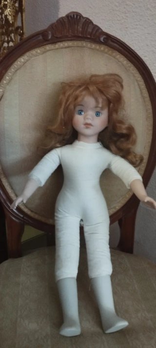 Muñeca Porcelana The Classique