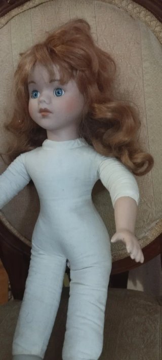 Muñeca Porcelana The Classique