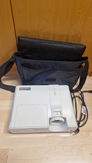 Proyector Mitsubishi SD220U