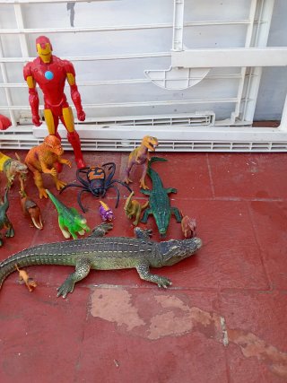 Lote Juguetes Figuras Acción Dinosaurios Cocodrilo