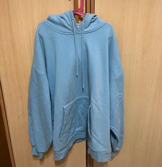 Sudadera deportiva azul