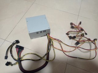 Fuente thermaltake 700w