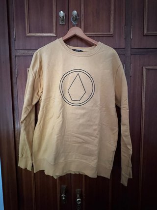 Sudadera Volcom amarilla con logo