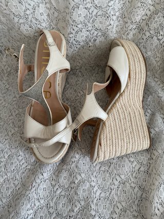 Sandalias cuñas Unisa
