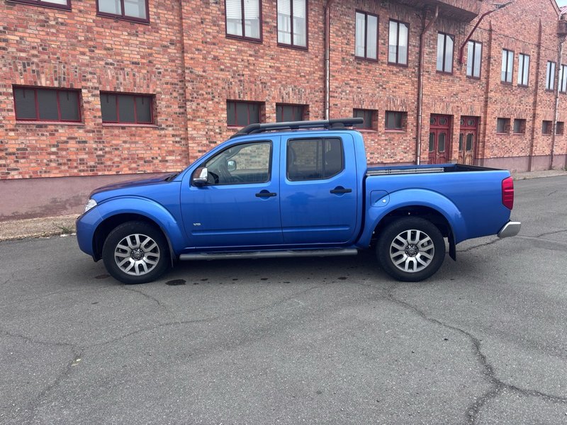 Nissan Navara 2010 - foto 1