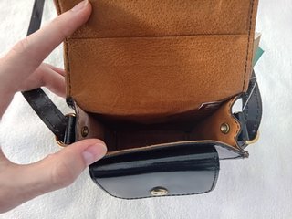 BOLSO PEQUEÑO BANDOLERA CUERO NEGRO