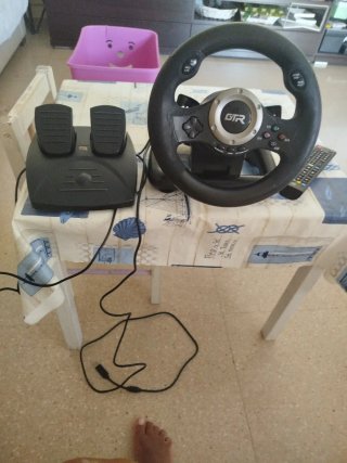 Volante para jugar en el ordenador o televisión