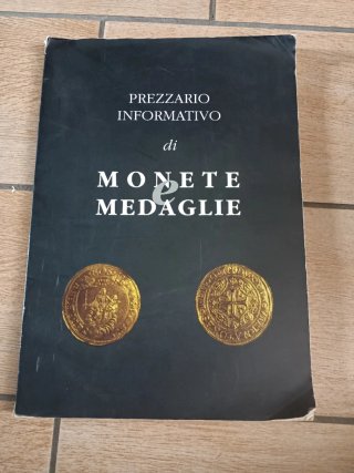 Lotto libri gialli/romanzi/numismatici