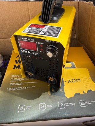 Soldadora Inverter ADM 140A