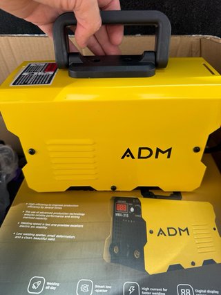 Soldadora Inverter ADM 140A