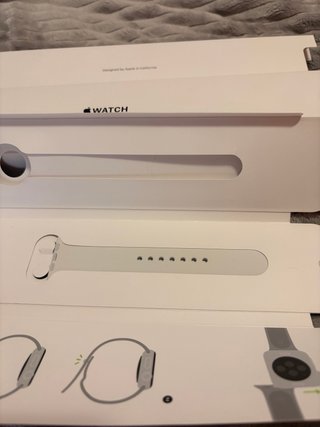 Apple Watch Serie 3 con Caja y accesorios.