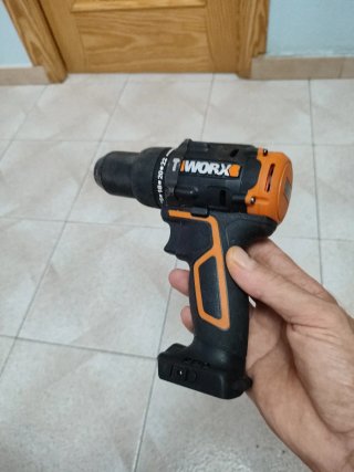TALADRO PERCUTOR A BATERÍA WORX WT350