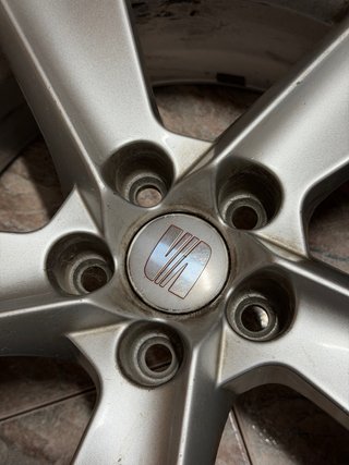 Llanta original SEAT 16” 7J ET43