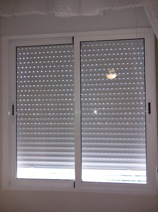 Ventanas de aluminio varias medidas. Desde 40 euro