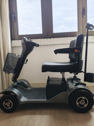 Scooter de movilidad para discapacitados