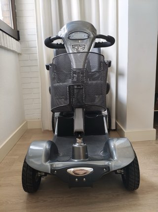 Scooter de movilidad para discapacitados
