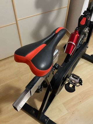 Bicicleta de spinning estática. Muy buen estado.