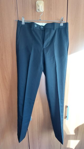 Completo elegante da uomo per eventi