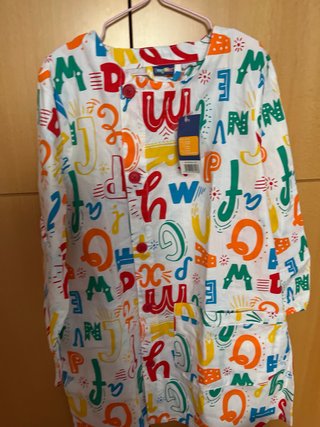 Bata de manualidades o de uso escolar