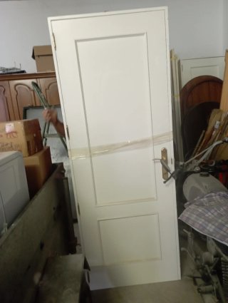 Puerta blanca interior(3puertas).