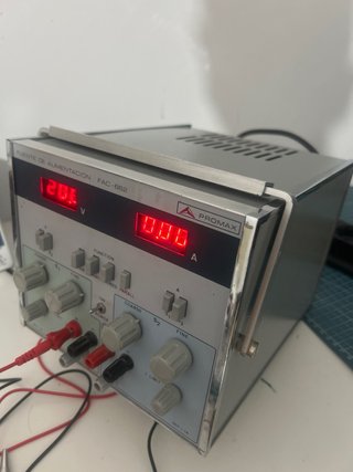 Fuente de Alimentación PROMAX FAC-662