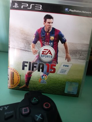 PlayStation 3 Slim Negra + Mandos + FIFA15