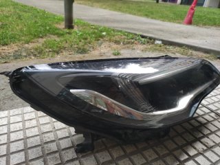 Faro izquierdo opel.astra K