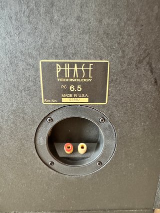 Altavoces de suelo