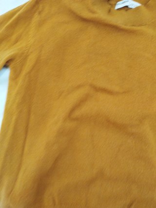 Jersey amarillo ajustado de pull&bear