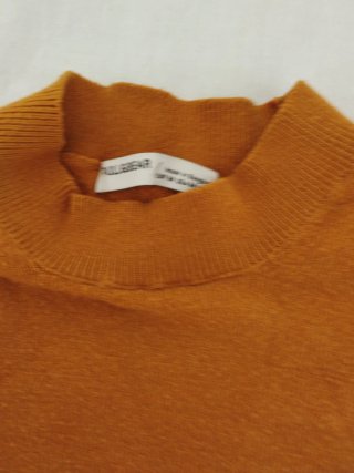 Jersey amarillo ajustado de pull&bear