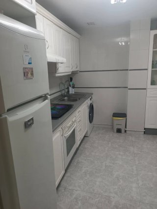Alquiler piso estudiantes 270€ por habitación