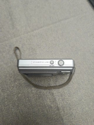 Fujifilm Finepix J10