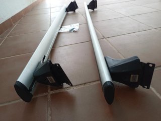 Barras de techo Cruz Airo 924- 785 x 128 Baca