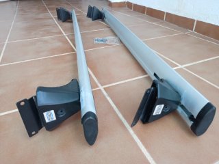 Barras de techo Cruz Airo 924- 785 x 128 Baca