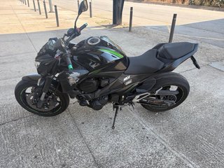 Kawasaki Z800 e 2016 | Revisión recién hecha | Esc