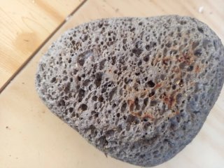 Vaso in pietra lavica naturale