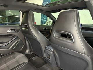 MERCEDES A180 2018 SÓLO 84.000KM REESTRENO