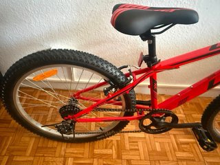 Bicicleta UMIT XR-240 Rodado 24 Roja