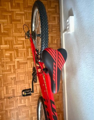 Bicicleta UMIT XR-240 Rodado 24 Roja