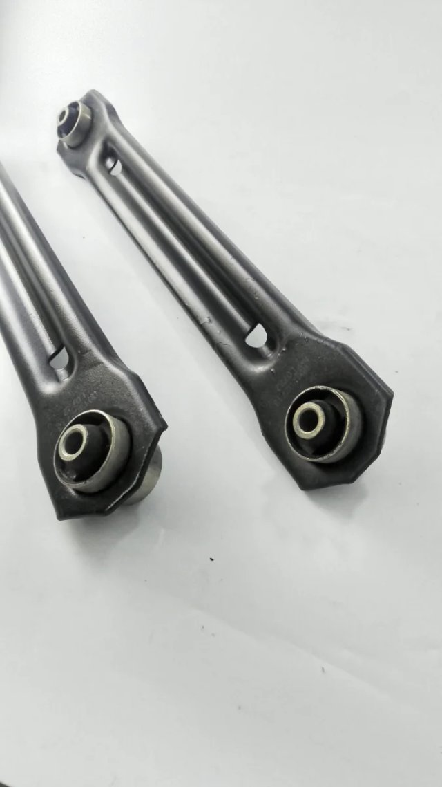 Tirantes suspensión trasera Ford Fiesta xr2 mk2
