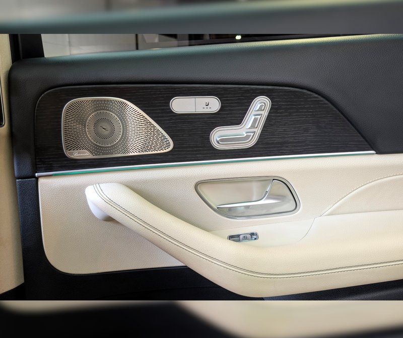 Mercedes-Benz GLS 2024, foto 19
