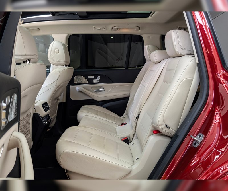 Mercedes-Benz GLS 2024, foto 18