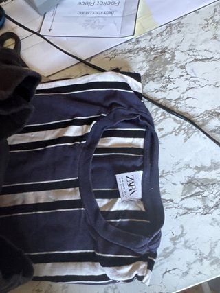 Sudaderas y camisetas de zara carhartt