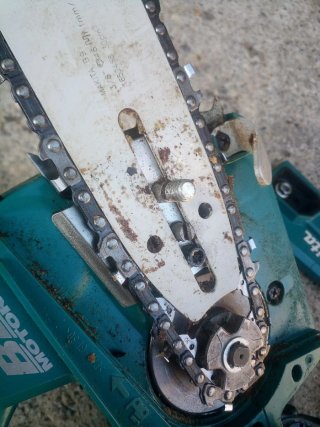 Makita DUC306Z
