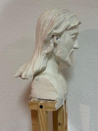 Imagen de santo en terracota