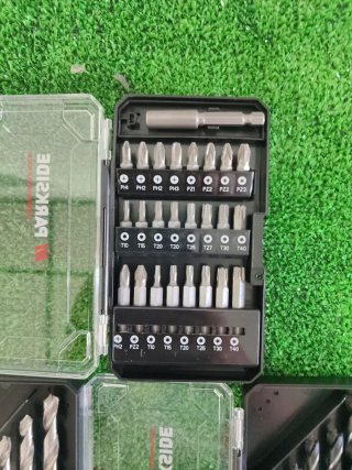 Estuche de brocas y puntas