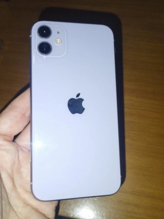 Iphone 11 128Gb color malva con carcasas y cristal