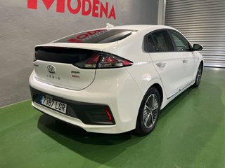 HYUNDAI IONIQ HIBRIDO ENCHUFABLE
