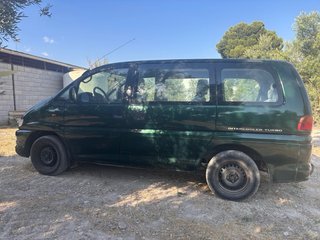 Mitsubishi Space Gear 1998